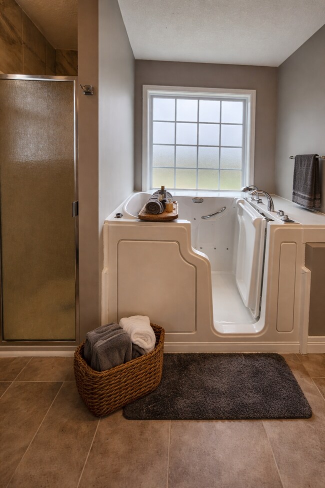 Building Photo - Welcome Home!