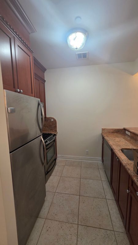 Building Photo - 1637 Sheepshead Bay Rd