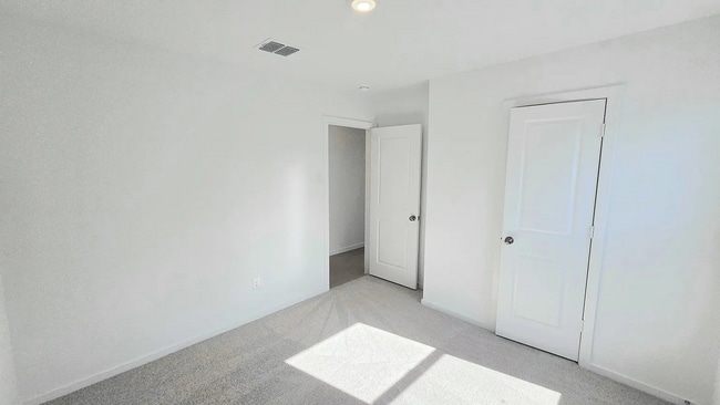 Building Photo - 3140 Burmese St