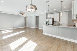 Building Photo - 45 Hatton Ct