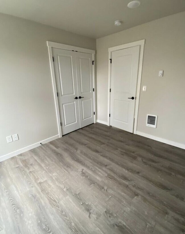 Building Photo - Modern 3-Bedroom Home in Bellingham!