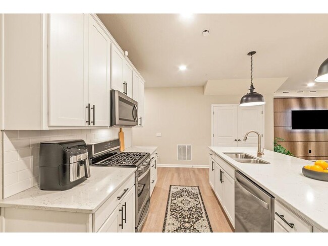 Building Photo - 5126 94th Ln N