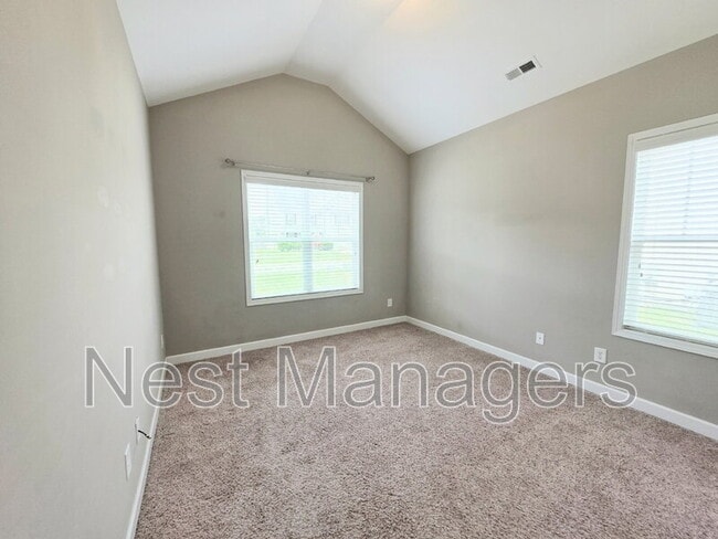 Building Photo - 2229 Andalusian Dr