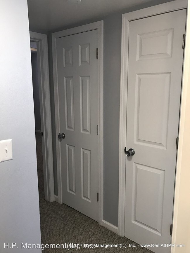 Building Photo - 414 W Union St