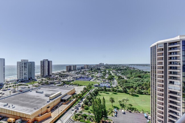 Building Photo - 1 Oceans W Blvd