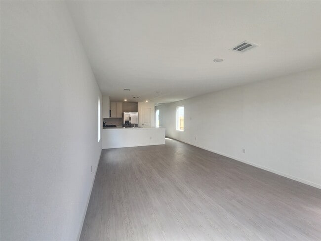 Building Photo - 906 Pertuso Ln