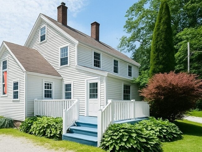Primary Photo - 5 Dennett St
