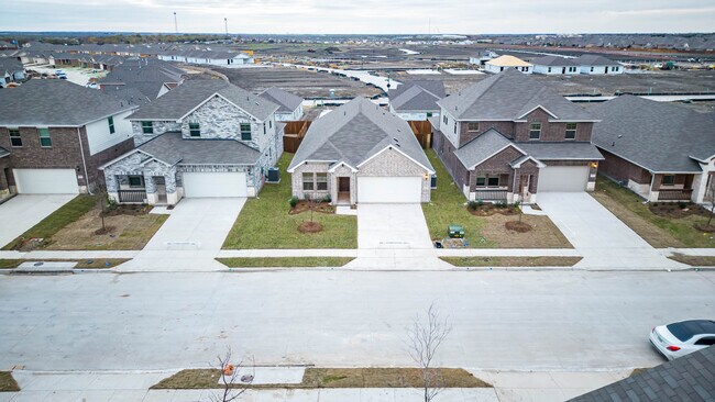 Building Photo - 2353 Aspen Hl Dr