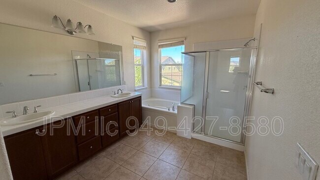 Building Photo - 9791 Page Meadows Dr