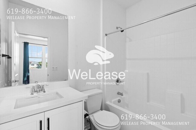 Building Photo - 5300 Calle Rockfish