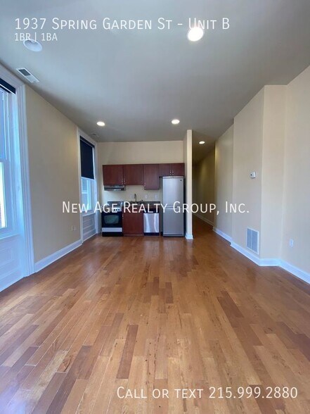 Building Photo - 1937 Spring Garden St