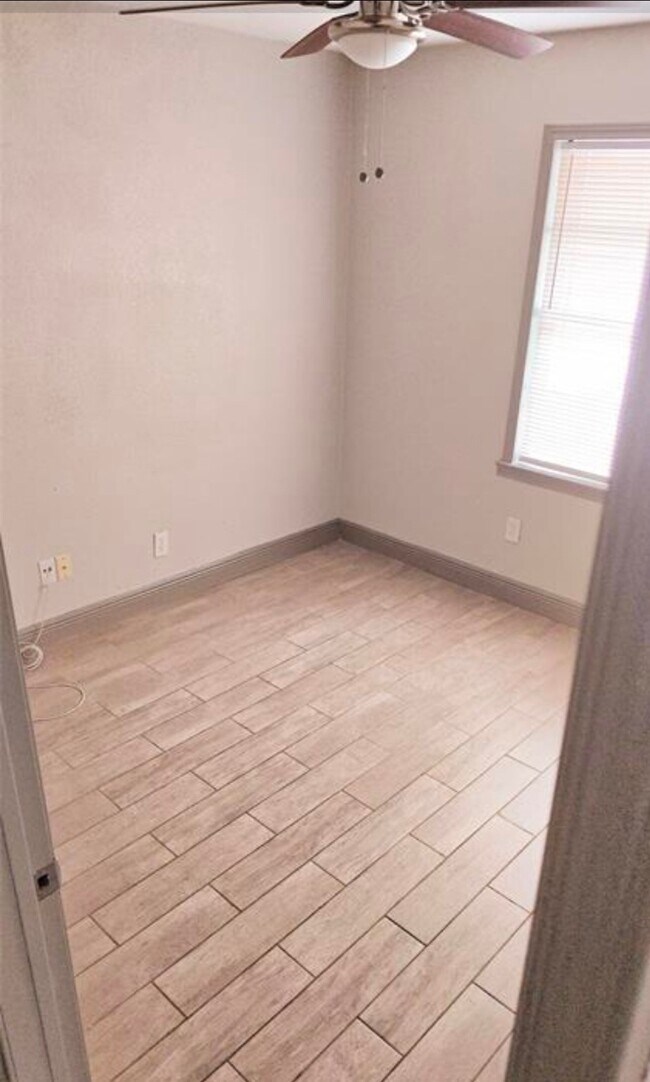 Building Photo - 3308 Sophie Ann Dr