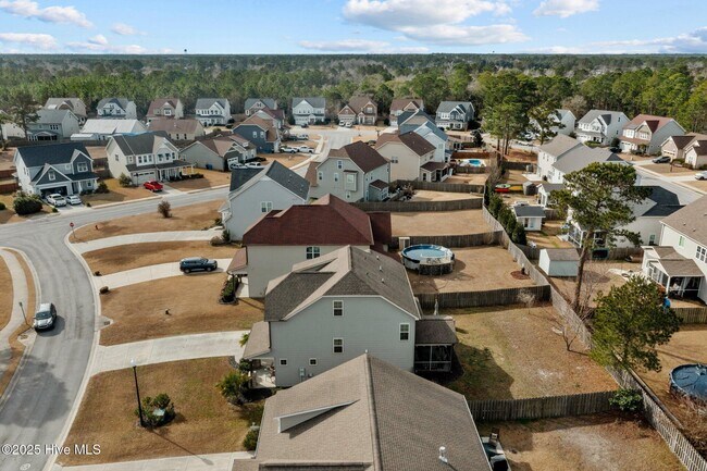 Building Photo - 205 Willow Ridge Dr