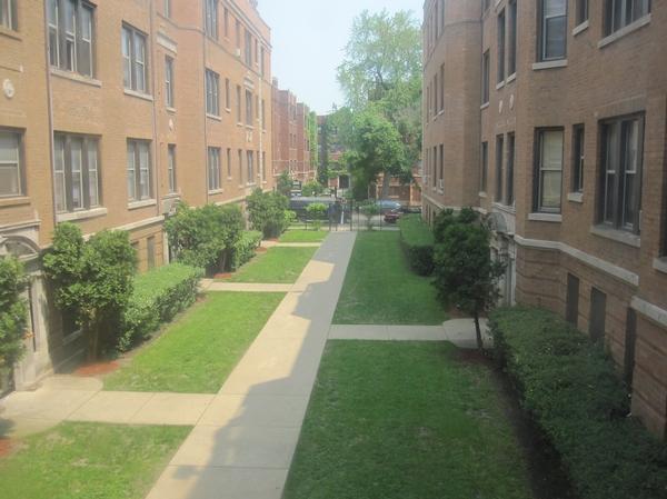 Primary Photo - 2 bedroom in CHICAGO IL 60626