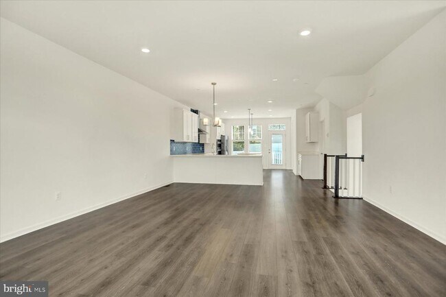 Building Photo - 11301 Carobel Ct