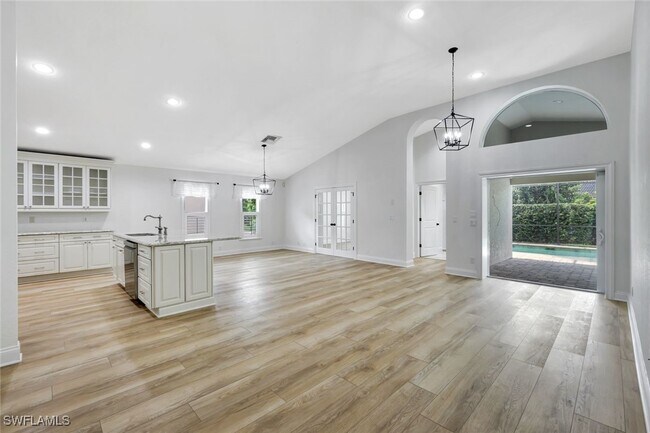 Building Photo - 7052 Timberland Cir