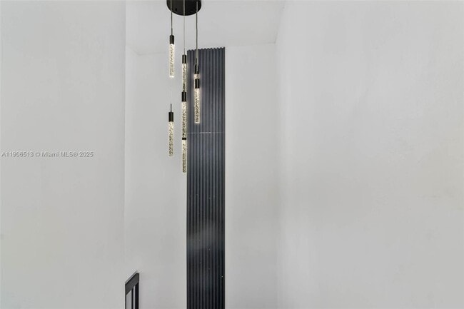 Building Photo - 14209 SW 94th Cir Ln