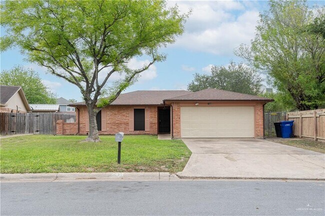 Primary Photo - 14 S Cynthia St