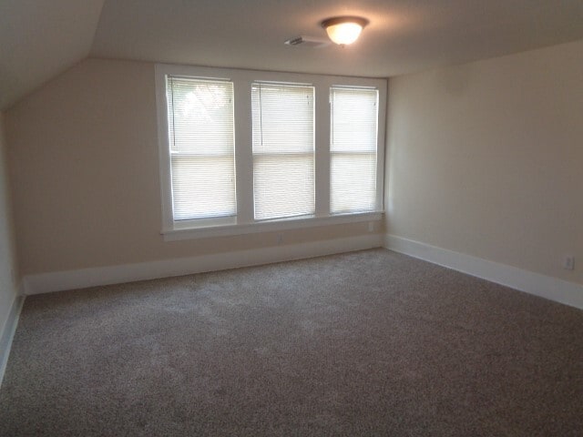 Building Photo - 3230 Ohio St