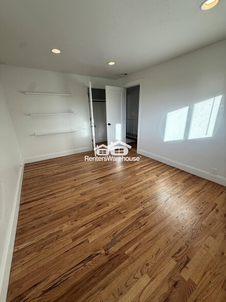 Building Photo - 3591 Kempner Rd S