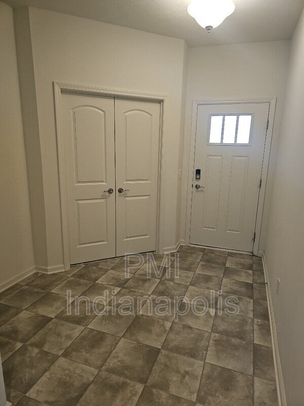 Building Photo - 15364 Staffordshire Wy