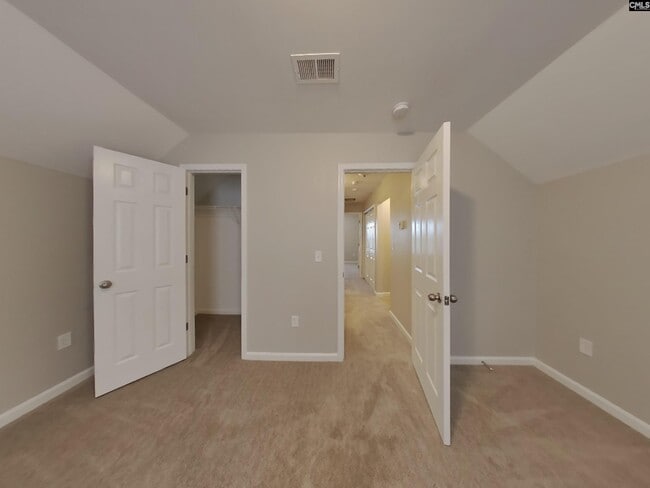 Building Photo - 224 Barnevelder Dr