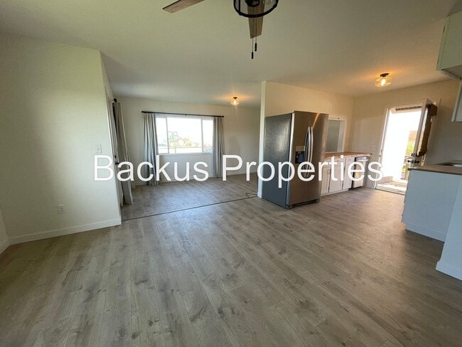 Building Photo - 333 Espinosa Rd