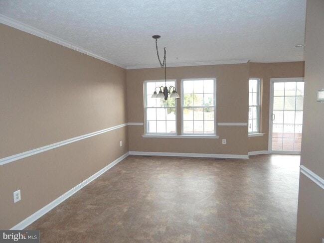 Building Photo - 1983 Cullen Way