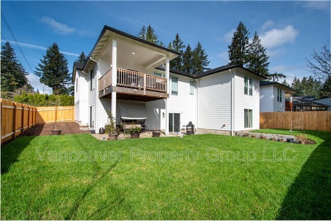 Building Photo - 1803 NE 148th Ct