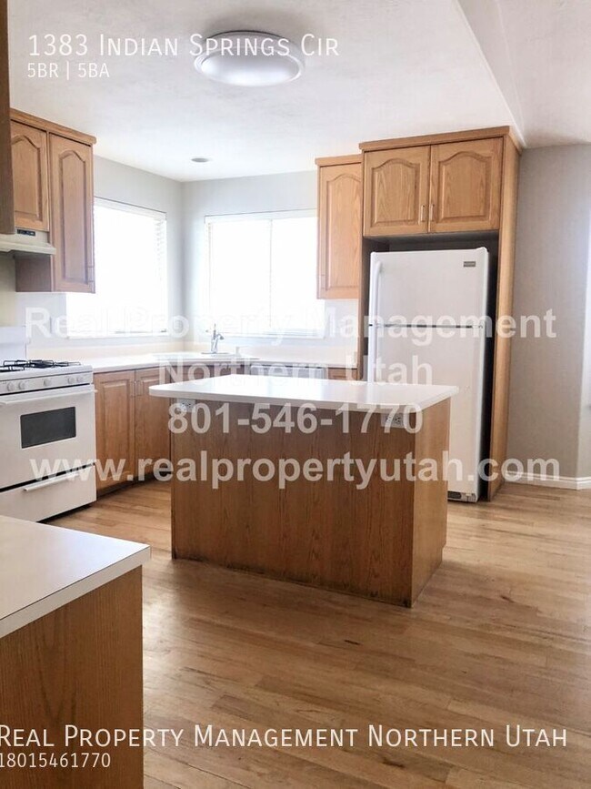Building Photo - 1383 Indian Springs Dr