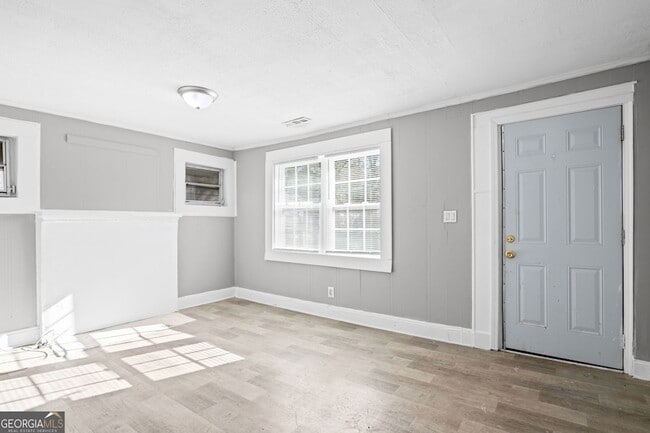 Building Photo - 1971 Detroit Ave NW