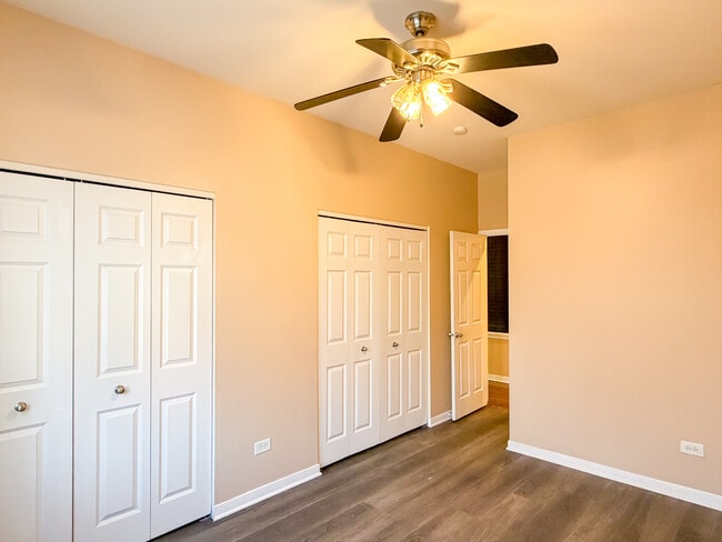 Building Photo - 1300 W Grenshaw St