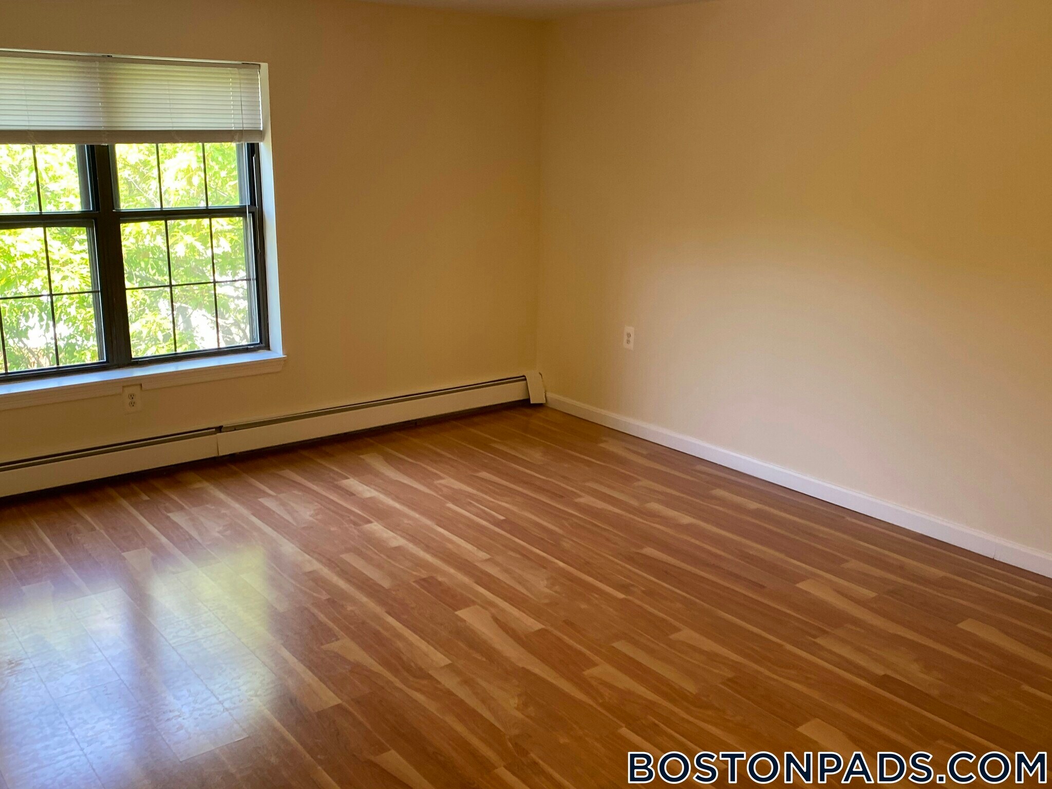 Building Photo - 757 Highland Ave