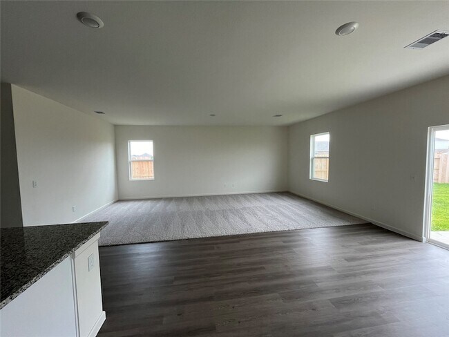 Building Photo - 5903 Grantgrala Dr