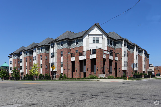 Primary Photo - Bradley Place Senior Apartments