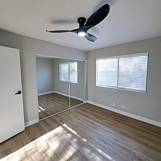 Building Photo - NEWLY RENOVATED & MODENIZED 2ND FLOOR CONDO IN SPRING VALLEY