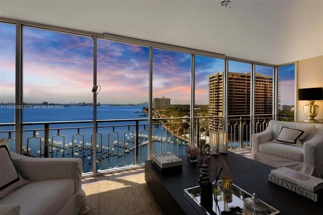 Primary Photo - 11111 Biscayne Blvd