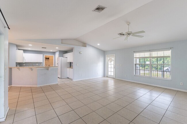 Building Photo - 3108 58th St W