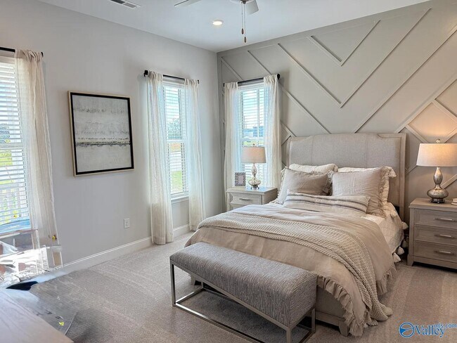 Building Photo - 108 Pralina Wy