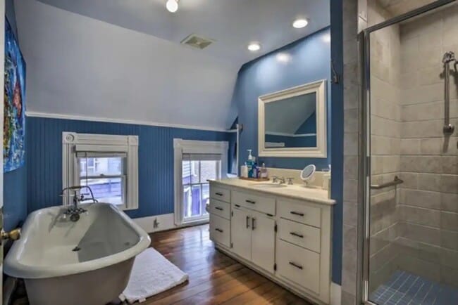 Building Photo - 1124 Church St