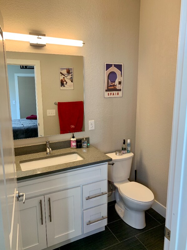 Building Photo - 2815 W 25th Ave