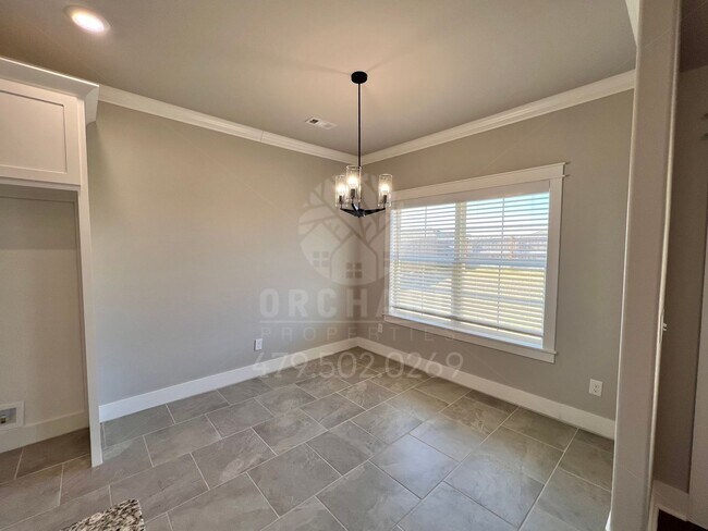 Building Photo - Single-Family Home- Desirable Clearwood Plan