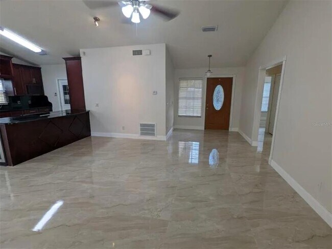 Building Photo - 1065 Brielle Ct