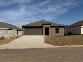 Building Photo - 240 Bighorn Trl