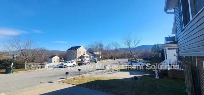 Building Photo - 1516 C St