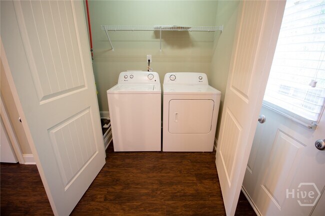 Building Photo - 232 Epps Bridge Rd