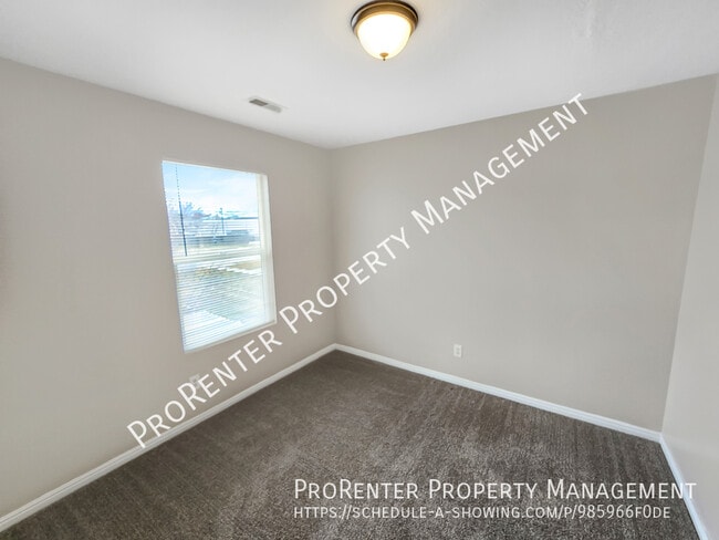 Building Photo - 1984 N 2125 W