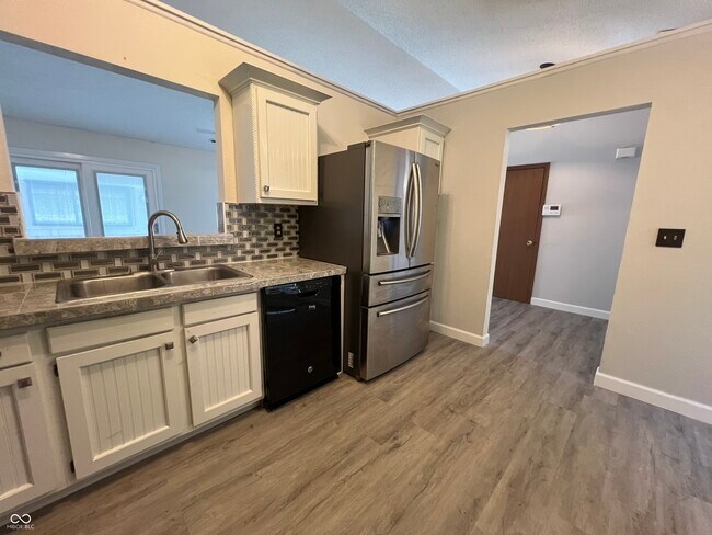 Building Photo - 2010 Twin Leaf Ct