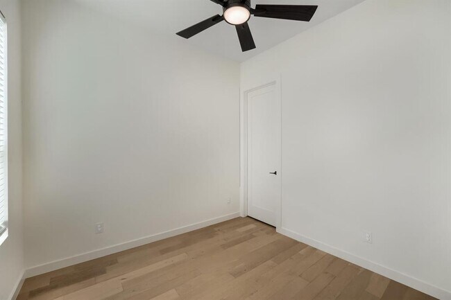 Building Photo - 3204 Overcup Oak Dr