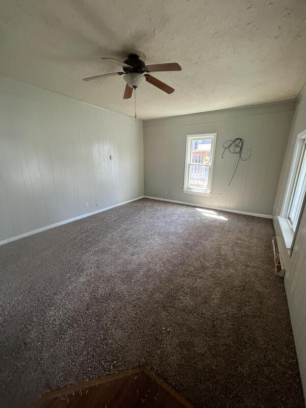 Building Photo - 1305 Princeton Ave